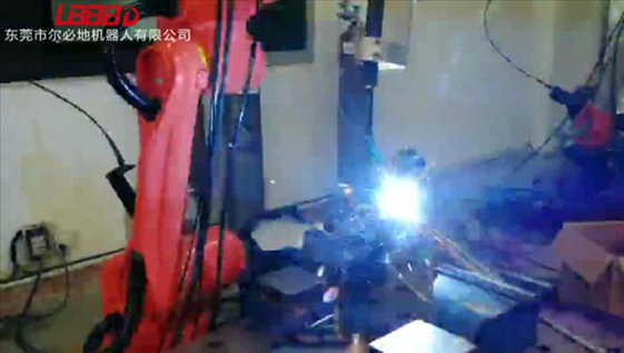 爾必地焊接機(jī)器人焊接應(yīng)用案例5